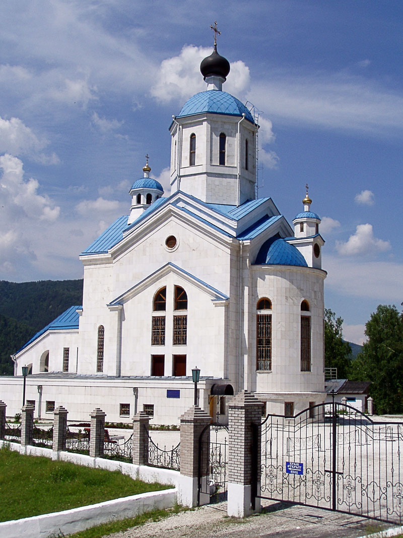 Церковь святой Евдокии. Южные ворота