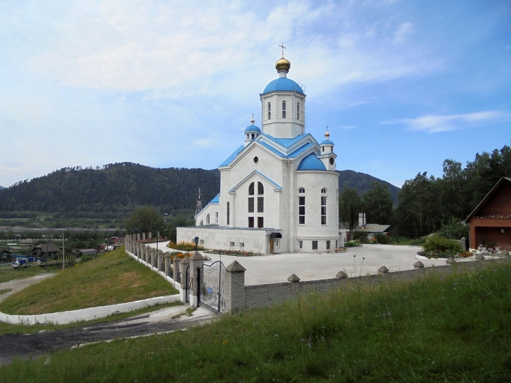 Церковь святой Евдокии. Юго-западная сторона.jpg